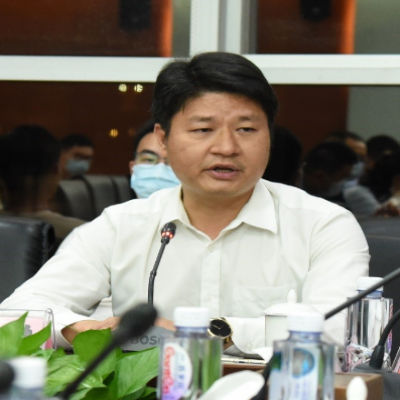 回望百年奮斗路，啟航未來新征程——國微電子黨總支開展《風(fēng)雨輝煌100年》專題講座